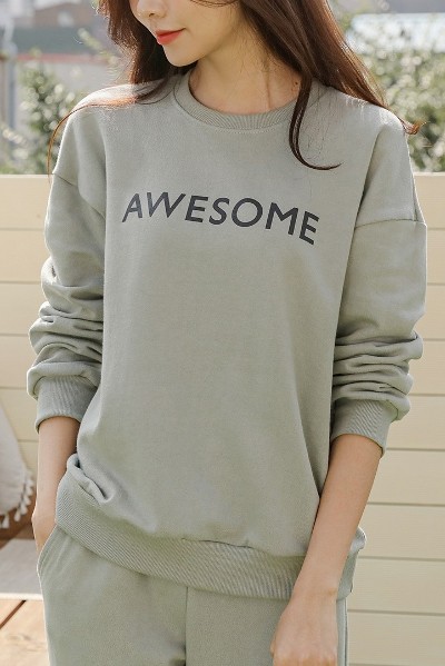 Model Cotton Sweatshirt